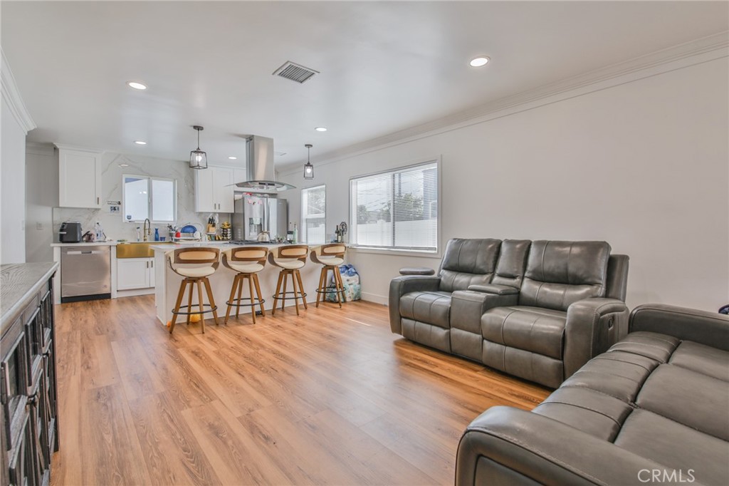 3206 W 59th Street