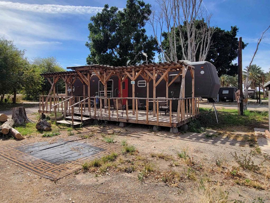 1425 York Dr