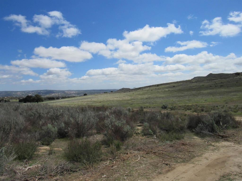 722.87 Hauser Creek Road