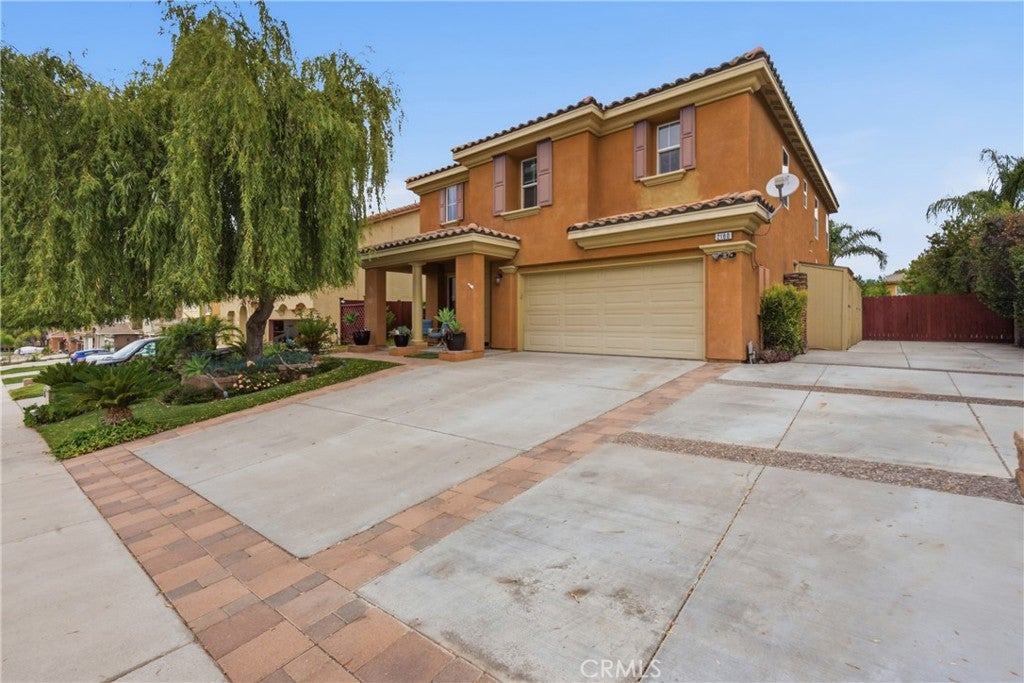 2180 Stonewood