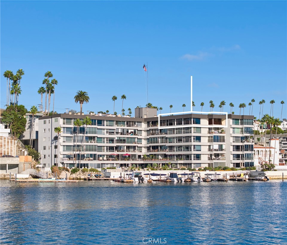 2525 Ocean Boulevard 6B/C