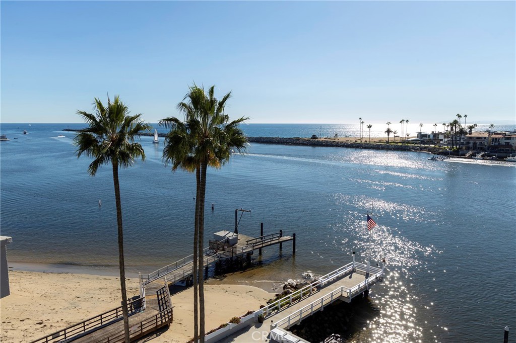 2525 Ocean Boulevard 6B/C