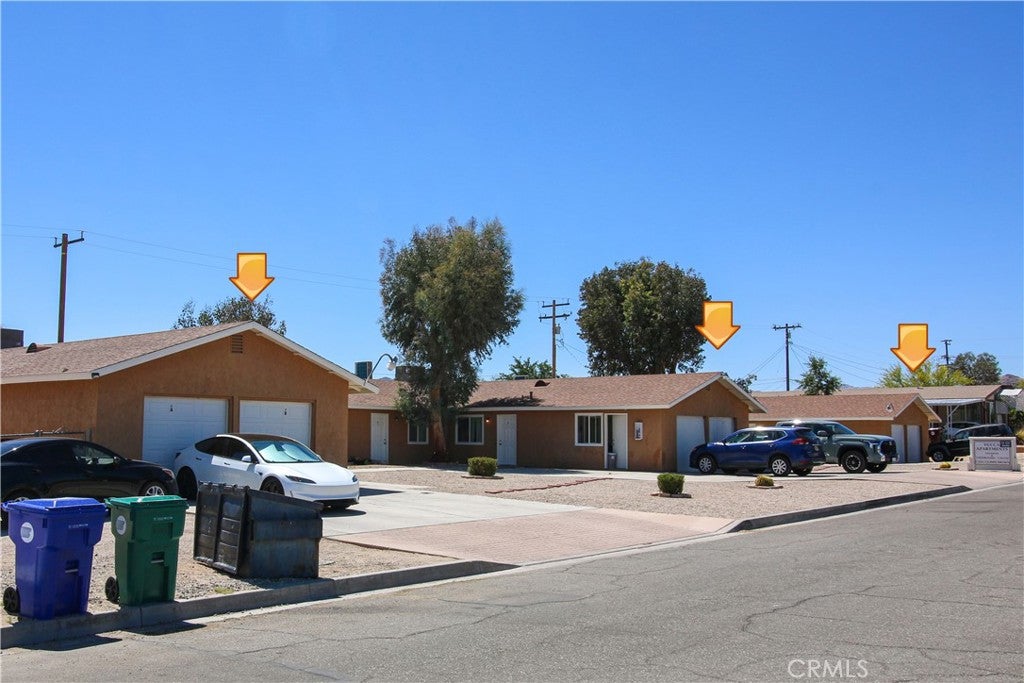6321 Yucca