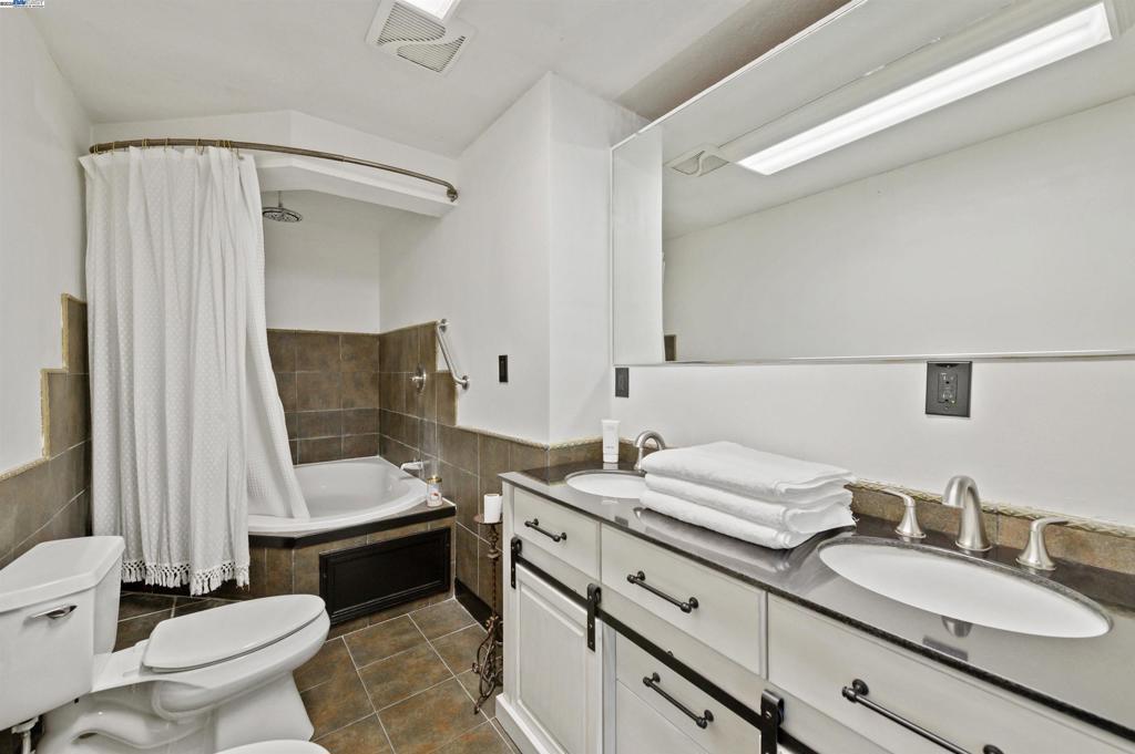SANTOS RANCH - Residential