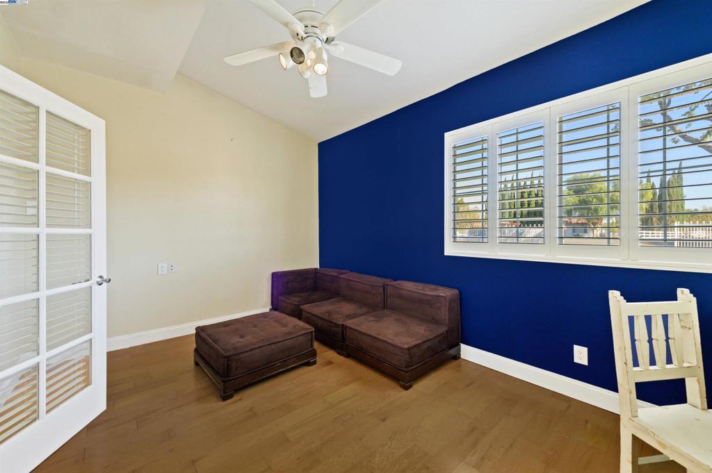 SANTOS RANCH - Residential