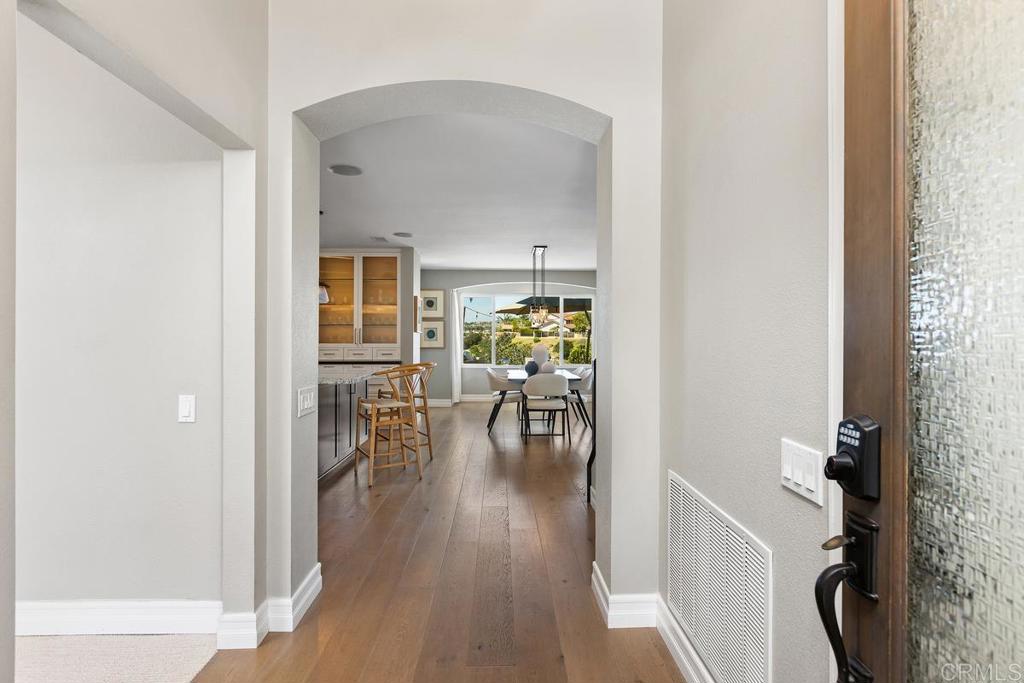 13822 Camino Del Suelo