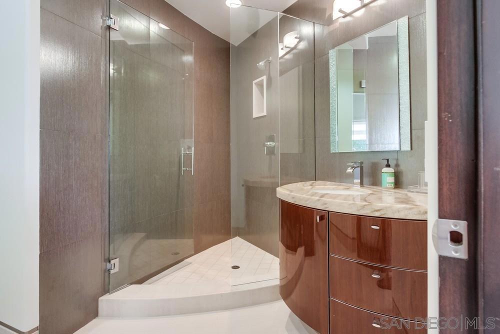 La Jolla - Residential Lease