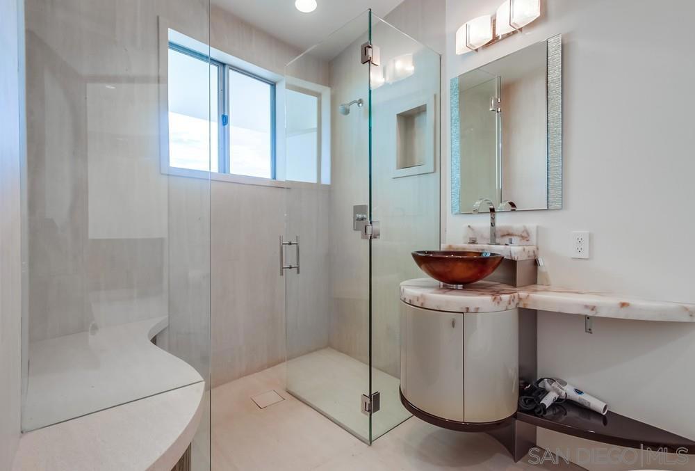 La Jolla - Residential Lease