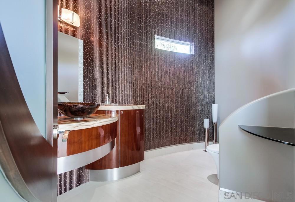 La Jolla - Residential Lease