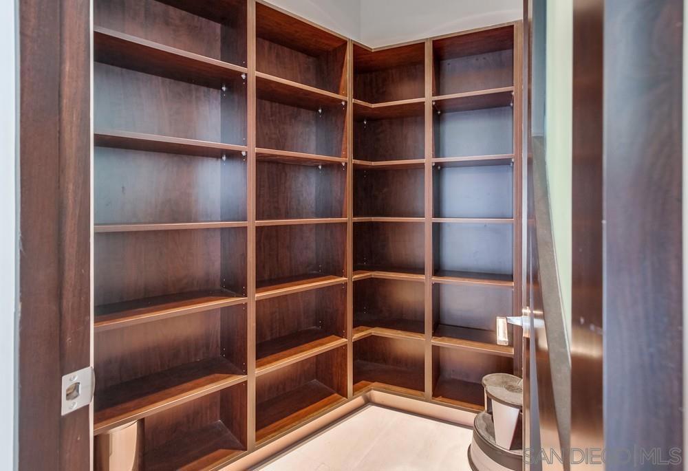 La Jolla - Residential Lease