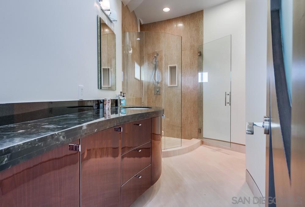 La Jolla - Residential Lease