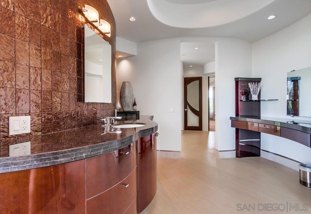 La Jolla - Residential Lease