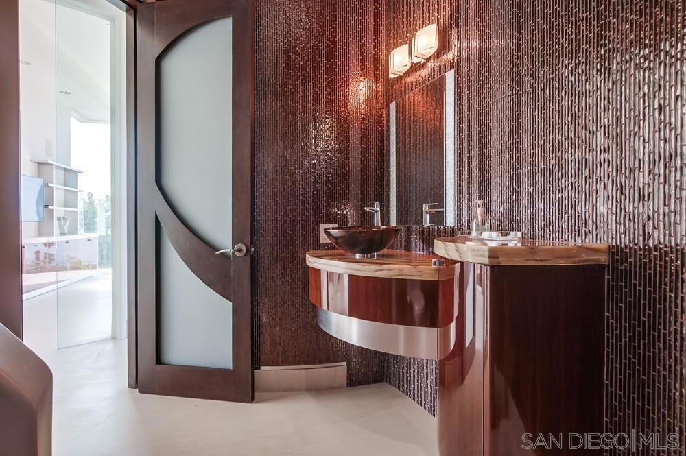 La Jolla - Residential Lease