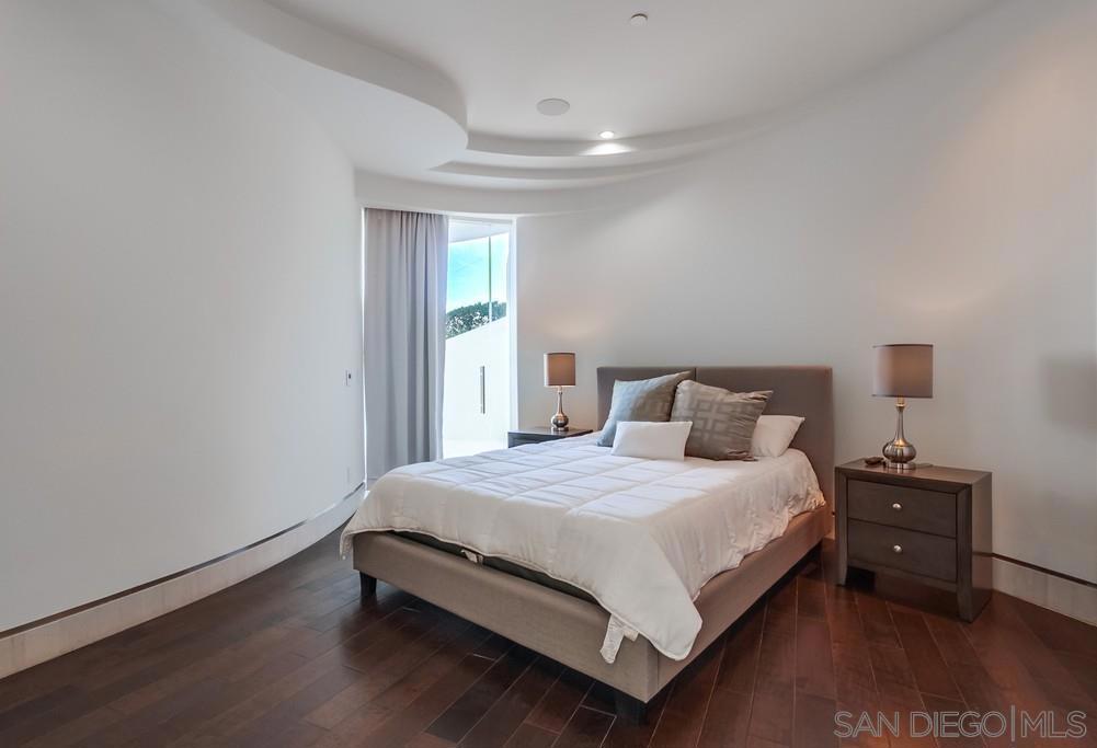 La Jolla - Residential Lease