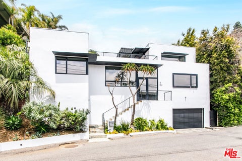Photo of 9323 Flicker Way, West Hollywood, CA 90069 (MLS # 26999025)
