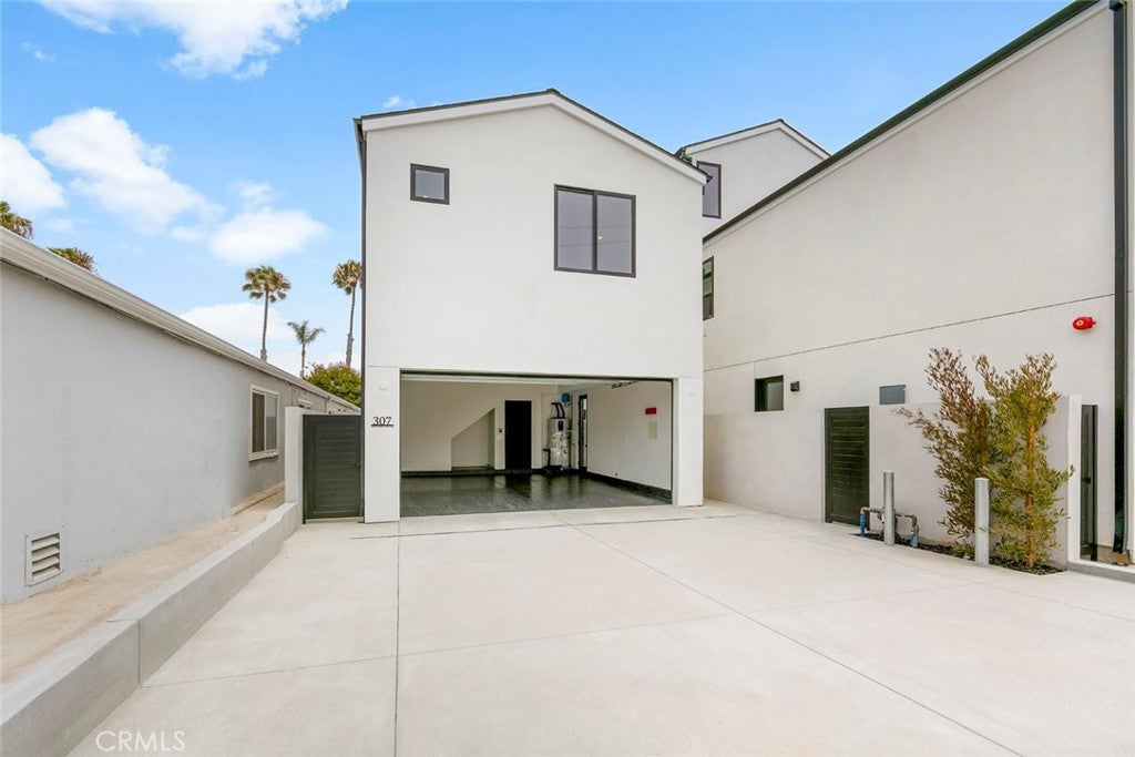 307 14th Street, Huntington Beach CA 92648 - Photo 41