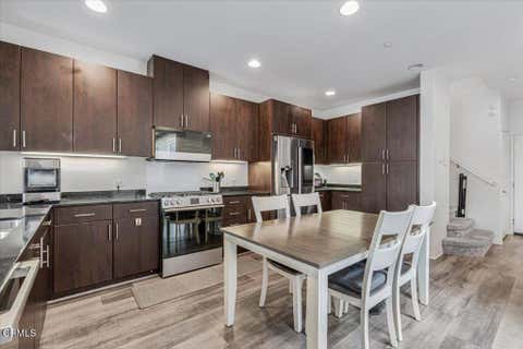 Tiny photo for 3027 N Oxnard Boulevard, Oxnard, CA 93036 (MLS # V1-37184)
