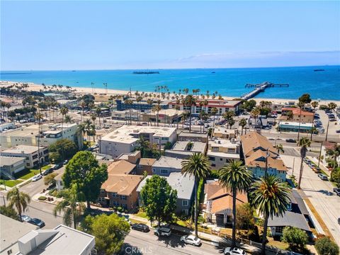 Photo of 3822 E 1st ST #1, Long Beach, CA 90803 (MLS # OC26146415)