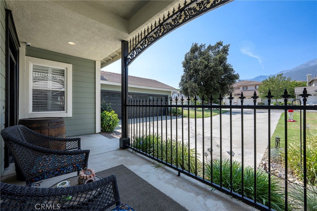 5613 Carmello Court