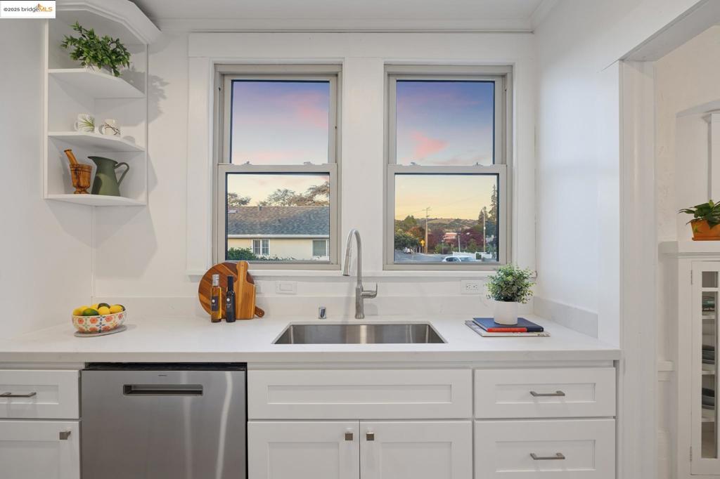 BROADMOOR - Residential