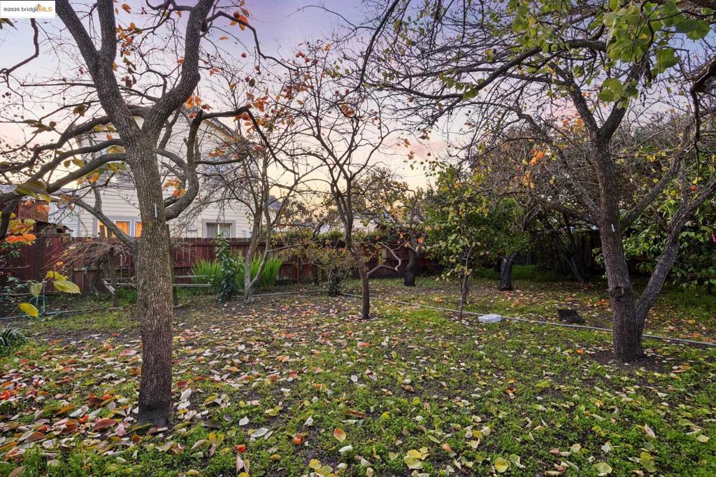 BROADMOOR - Residential