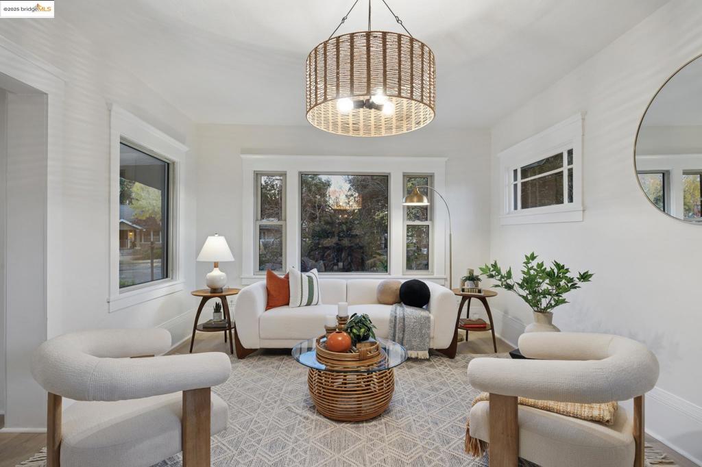 BROADMOOR - Residential