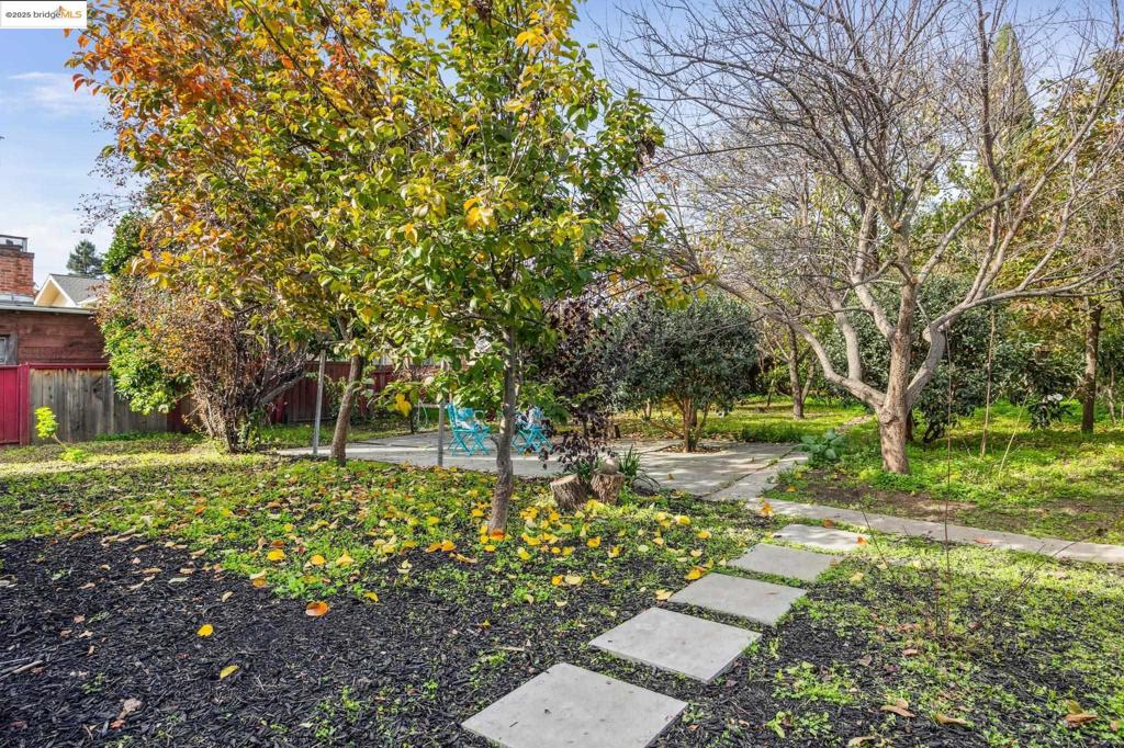 BROADMOOR - Residential