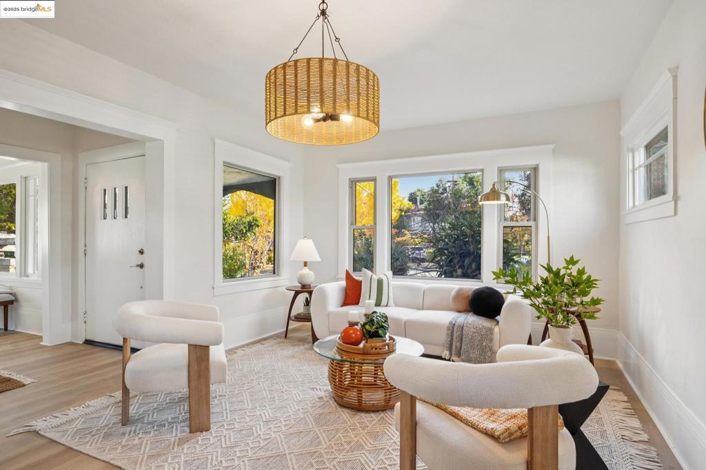 BROADMOOR - Residential