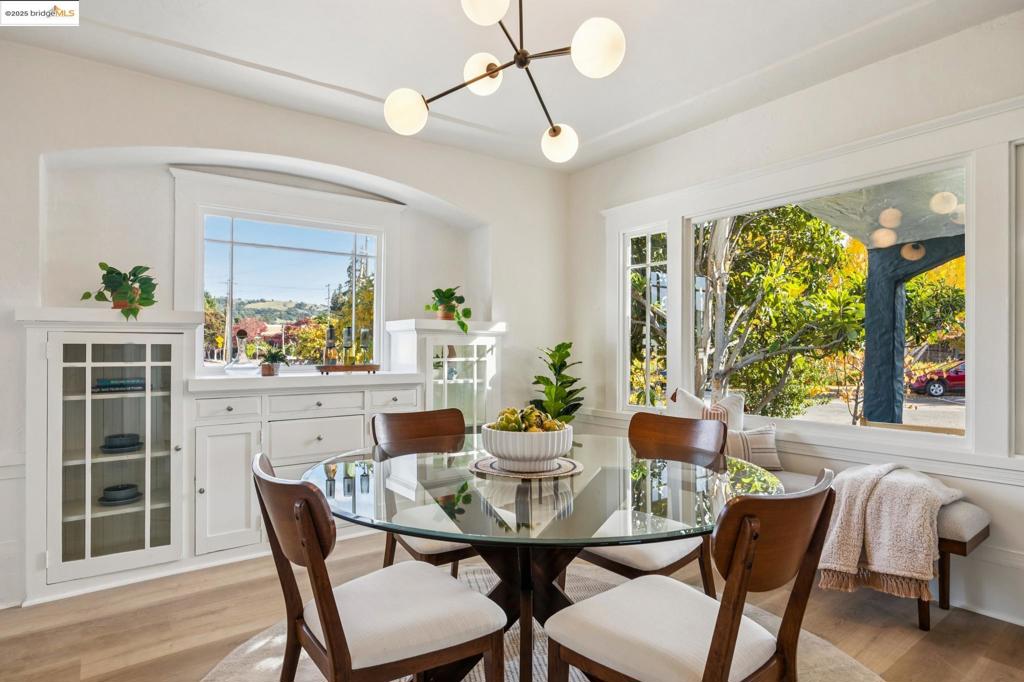 BROADMOOR - Residential