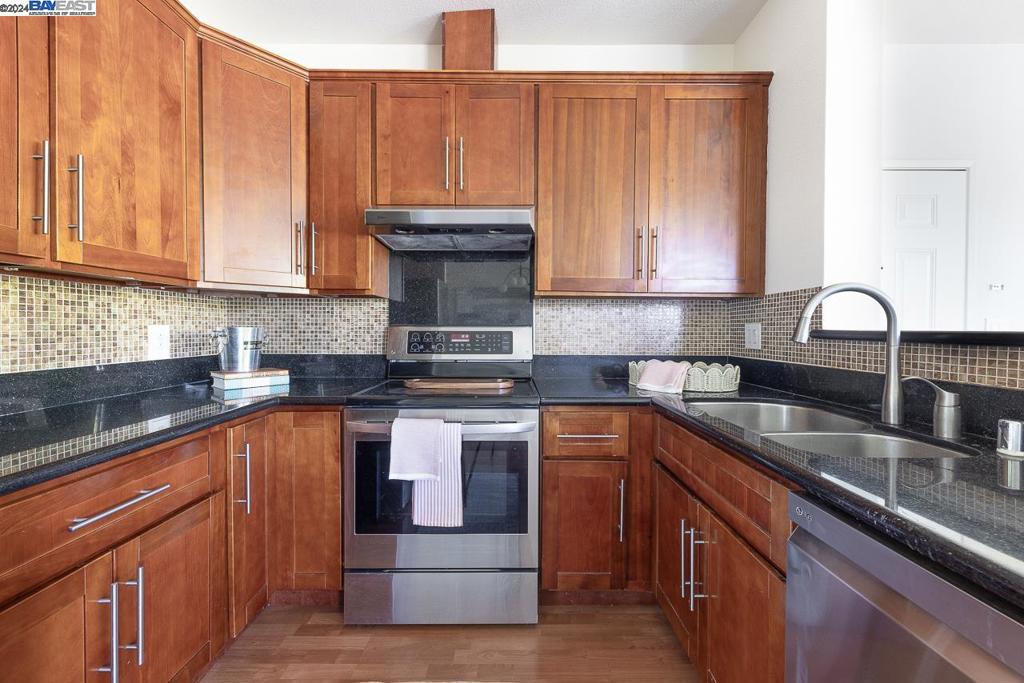 ALTA MAR VILLAS - Residential