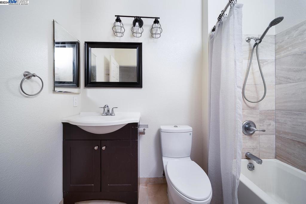 ALTA MAR VILLAS - Residential