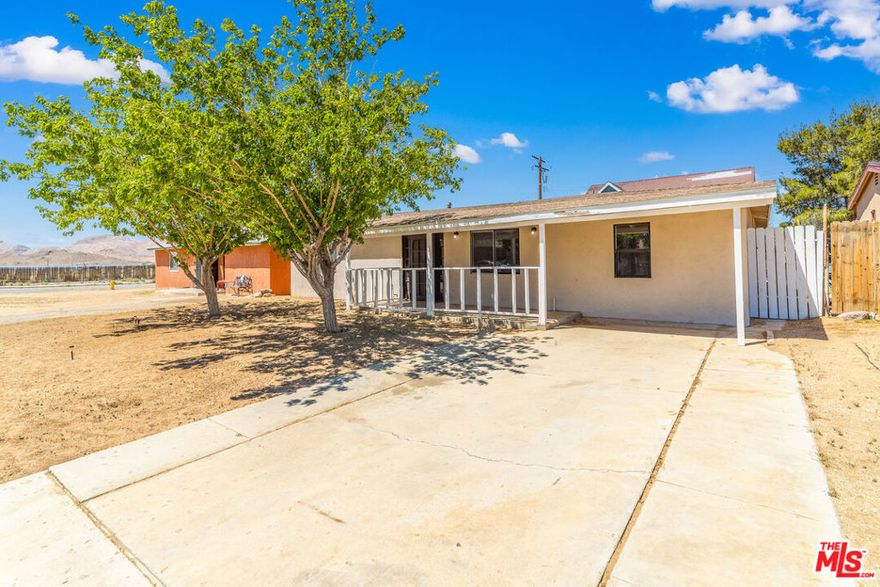 This renovated charming home in the heart of Mojave offers on the Main house 3 bedroom 2 bathroom Plus a bonus room. Upgrade kitchen with Granite counter top. Huge Family room and dining area. Above the garage is a Unit 1 bedroom 1 bathroom, No kitchen 2 car garage and 3/4 bathroom in the garage . Great opportunity for first time buyers live in main house and Rent the ADU.