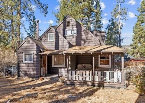Photo of 345 W Sherwood BLVD, Big Bear City, CA 92314 (MLS # DW26097078)