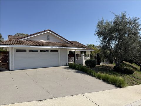 Photo of 2919 Estancia, San Clemente, CA 92673 (MLS # OC26054101)