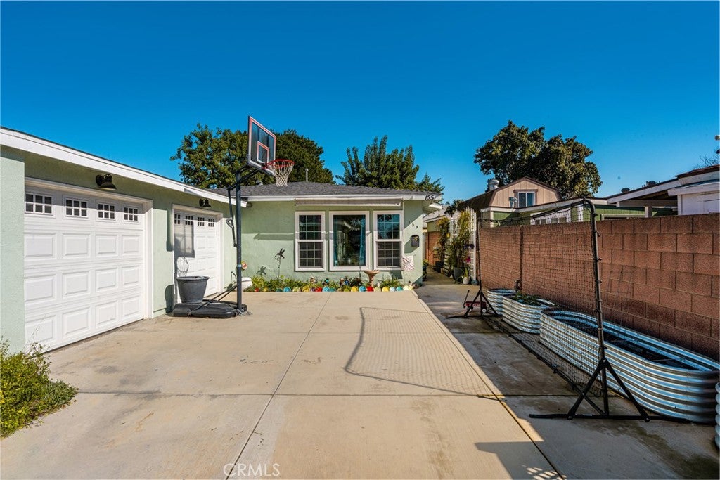 151 S Parker Street