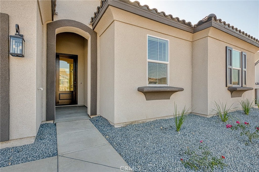 8165 Cottonwood Drive