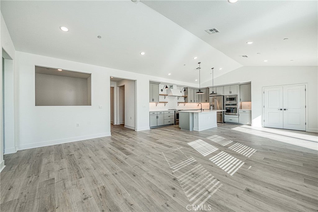 8165 Cottonwood Drive