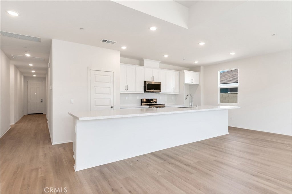 13743 Mesa View Drive