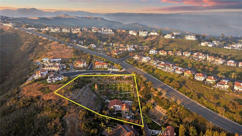 Photo of 118 Via Ensueno, San Clemente, CA 92672 (MLS # OC26079172)