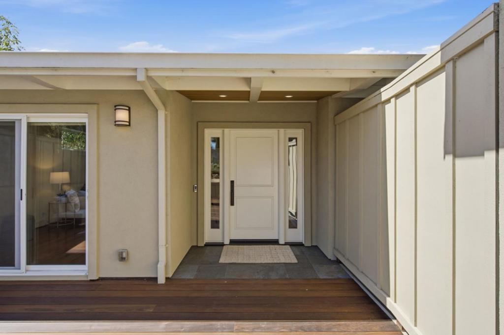 50 Hilltop Drive