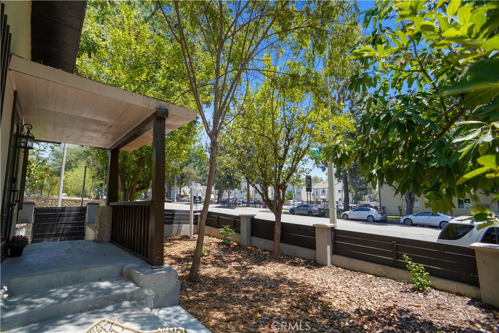 77 W Washington Boulevard