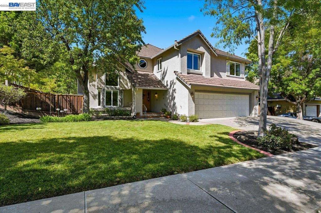 3766 Valley View Way