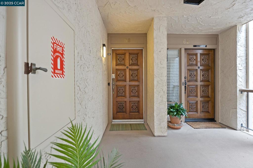 ROSSMOOR - Residential