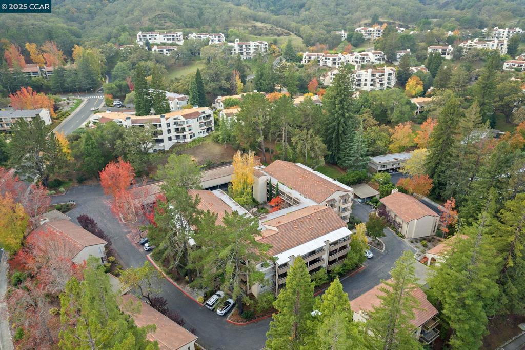 ROSSMOOR - Residential