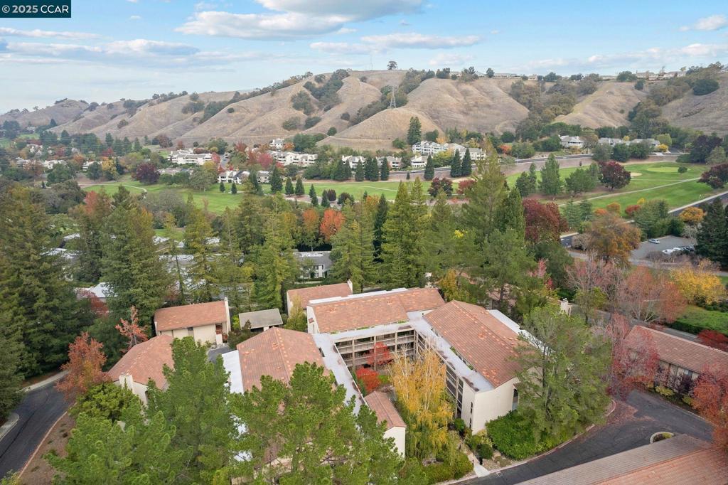 ROSSMOOR - Residential