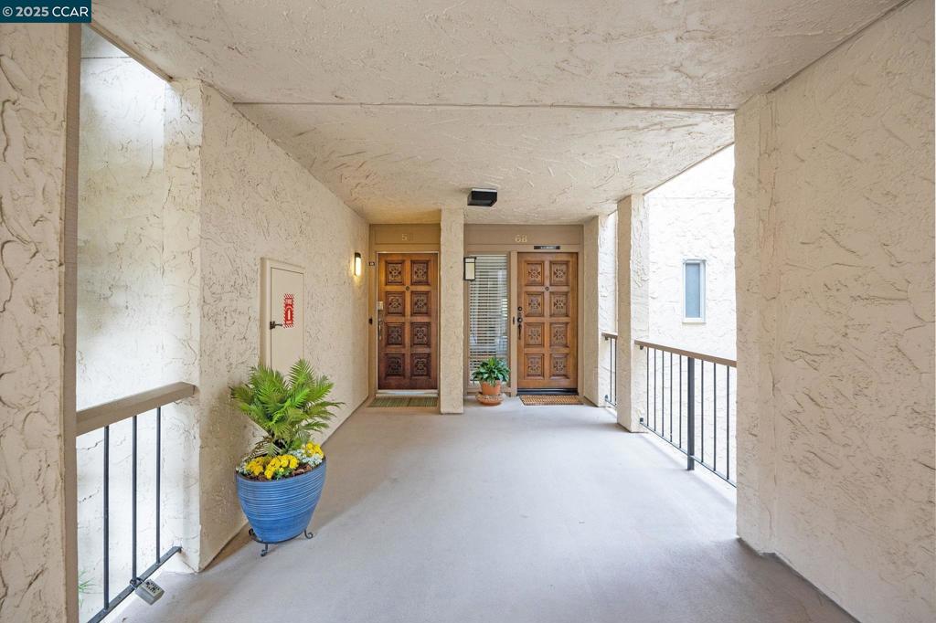 ROSSMOOR - Residential