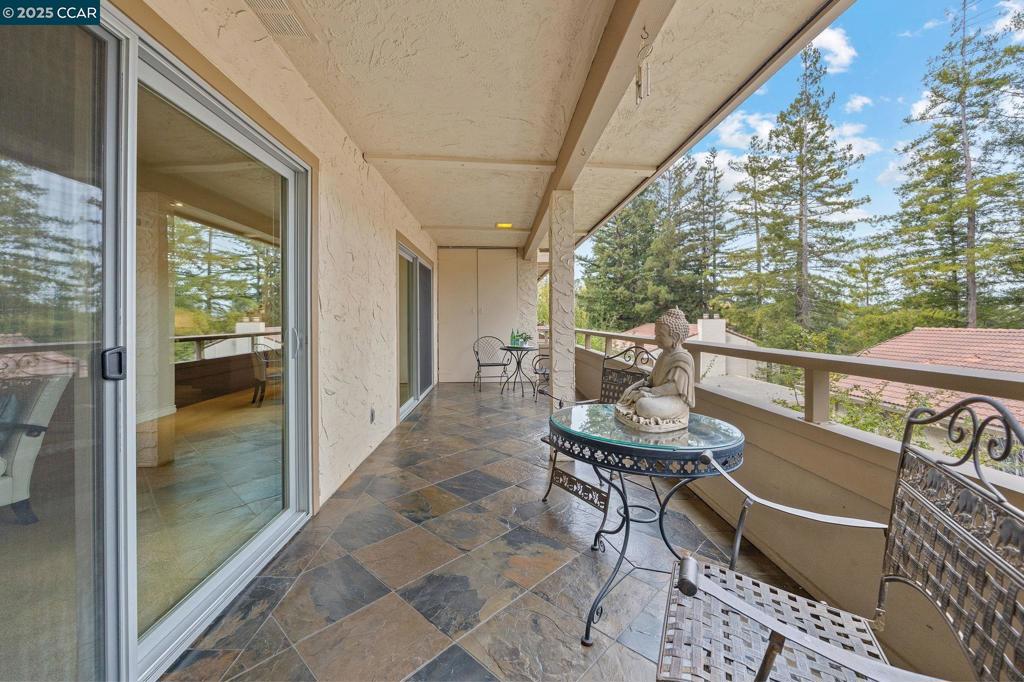 ROSSMOOR - Residential