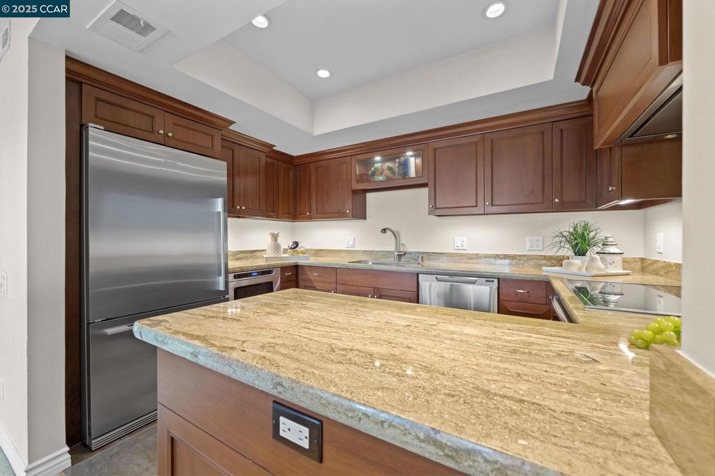 1129 AVENIDA SEVILLA 5B