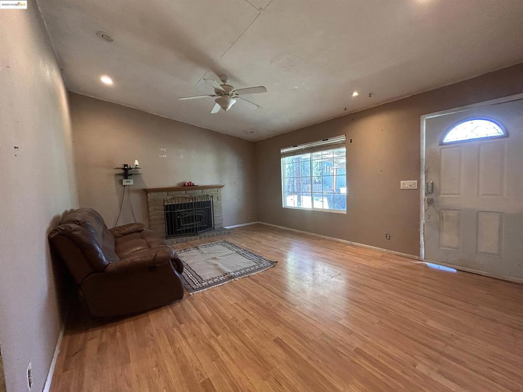 Not Listed - Residential