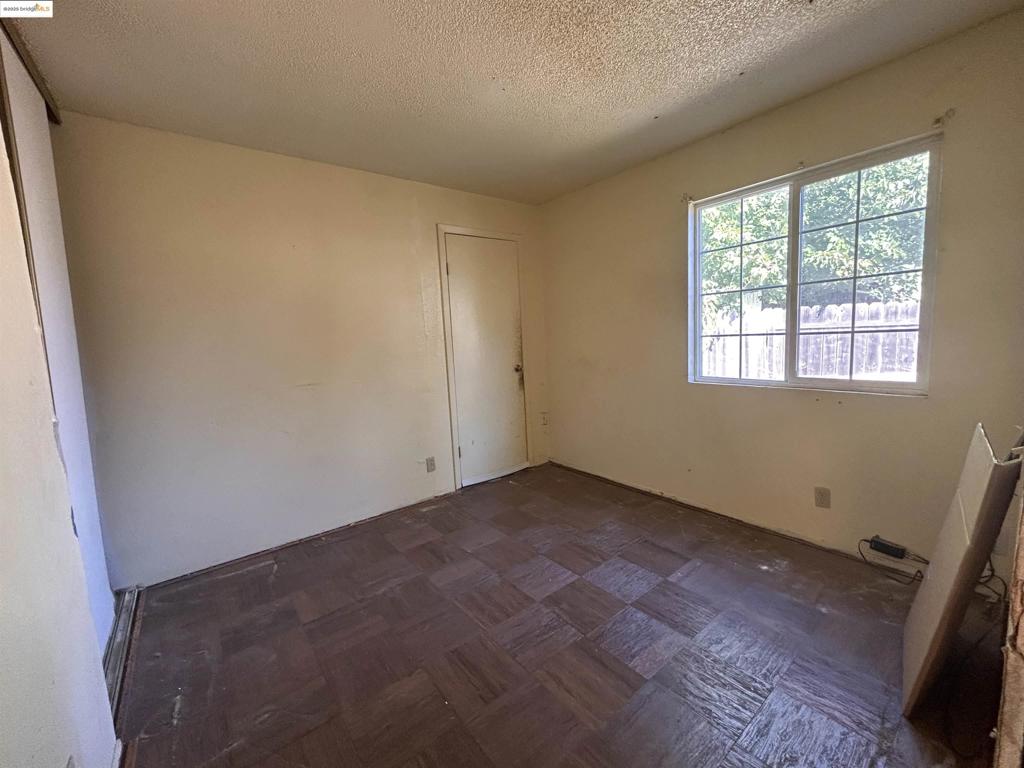 Not Listed - Residential